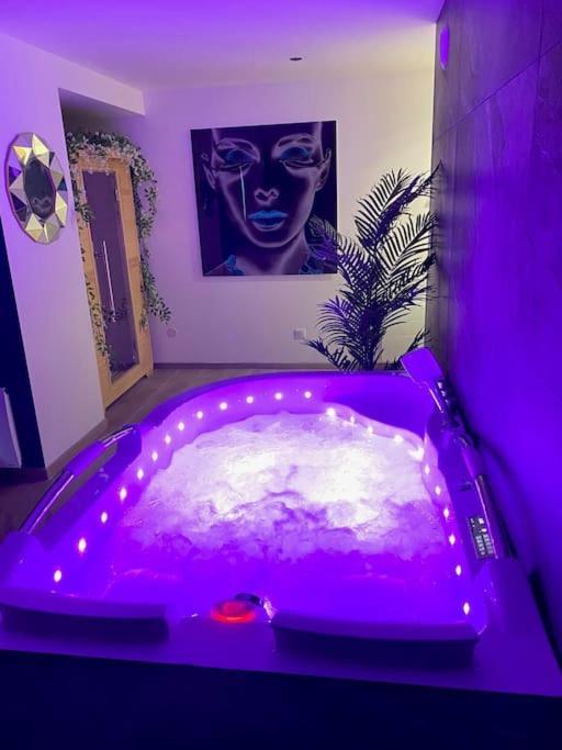 La Suite Saphir - Spa Privatif Nancy Esterno foto